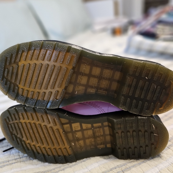 New Dr. Martens 1470 Pink Patent Lamper Lace Boots - Picture 6 of 8